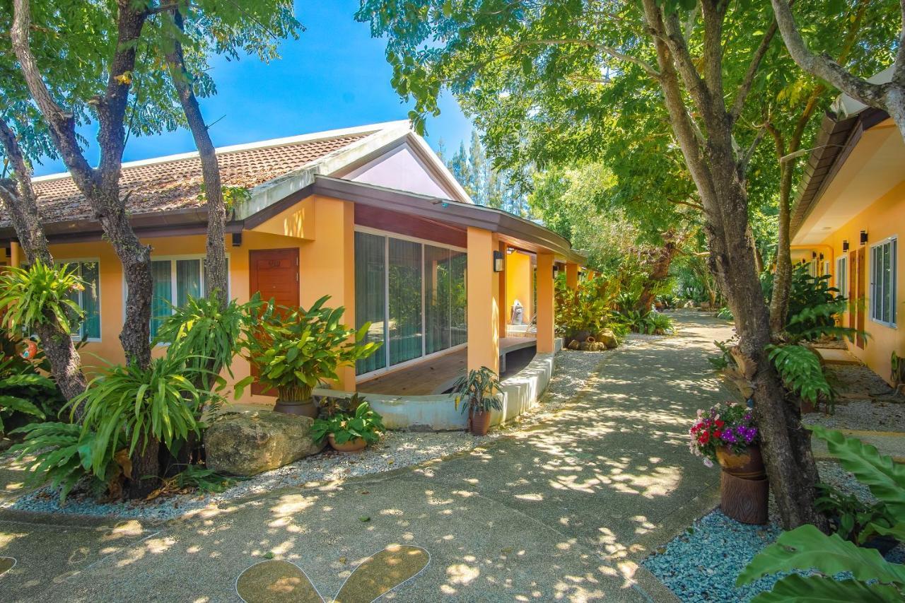 Prayai Changthai Resort Phuket Exteriör bild