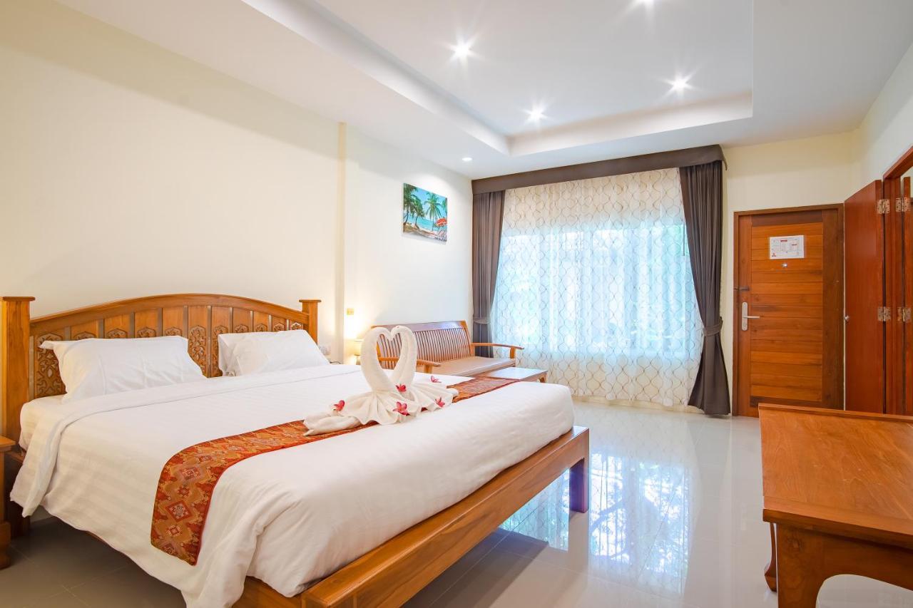 Prayai Changthai Resort Phuket Exteriör bild